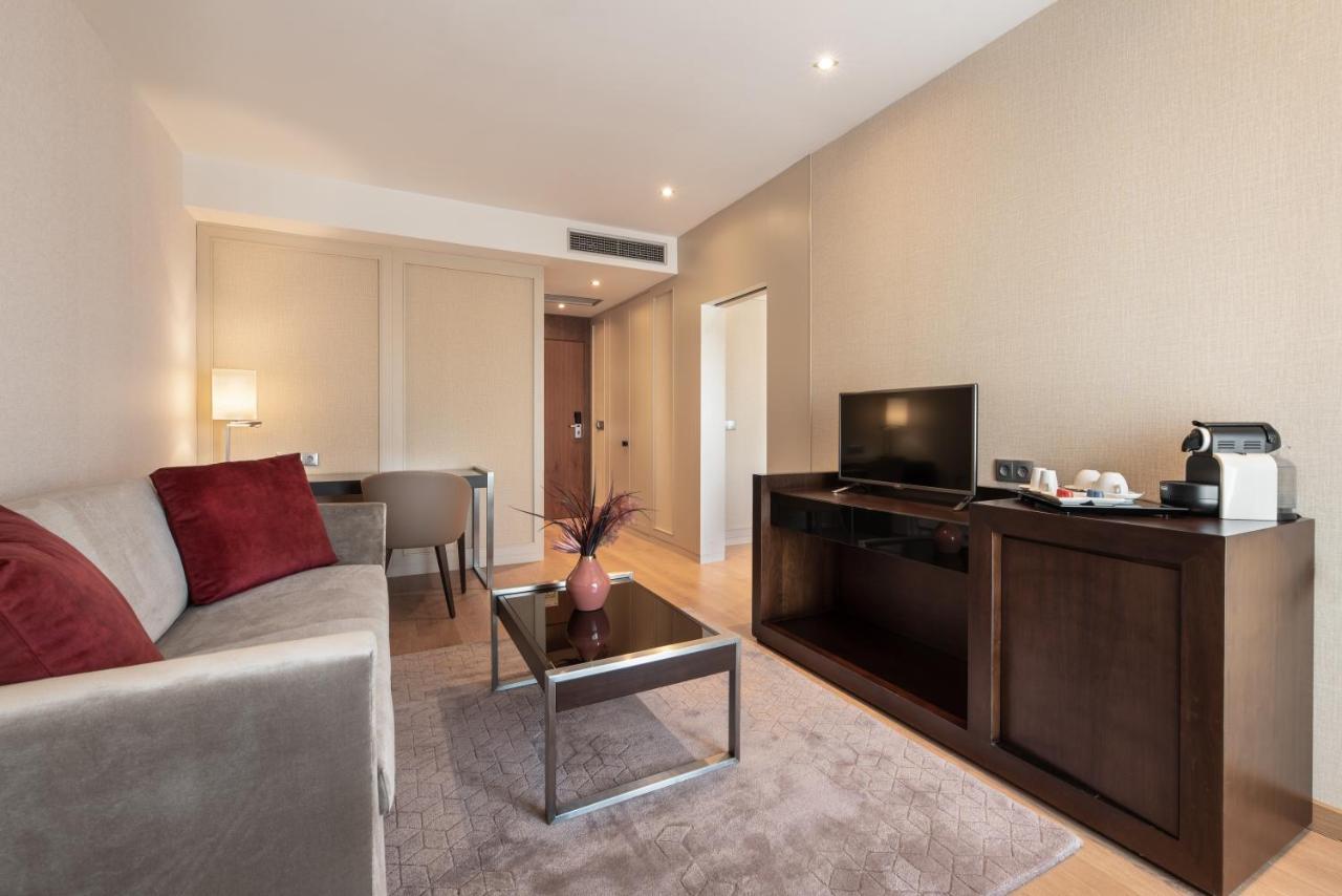 Eurostars Das Letras Lisbon Luaran gambar Living room